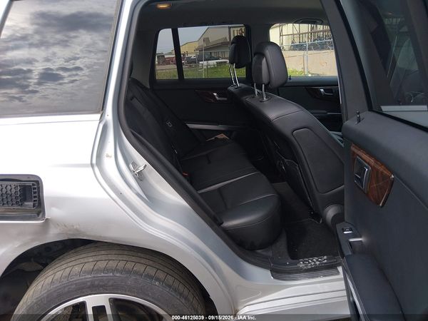2013 MERCEDES-BENZ GLK 350 4MATIC — I8
