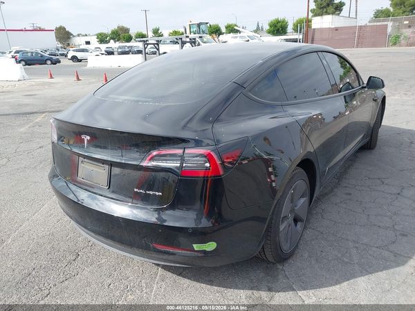 2022 TESLA MODEL 3 — I4