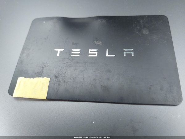 2022 TESLA MODEL 3 — I11