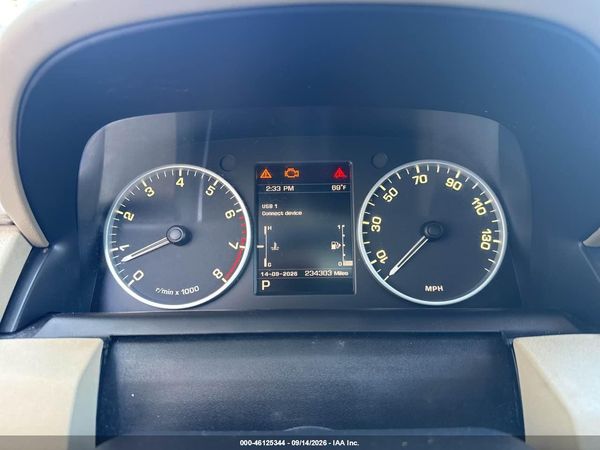 2012 LAND ROVER LR4 — I7