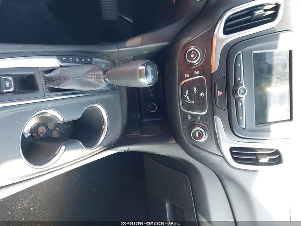 2019 CHEVROLET EQUINOX LT — I153
