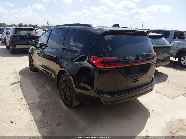 2026 CHRYSLER PACIFICA LIMITED — I3