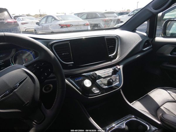 2026 CHRYSLER PACIFICA LIMITED — I152