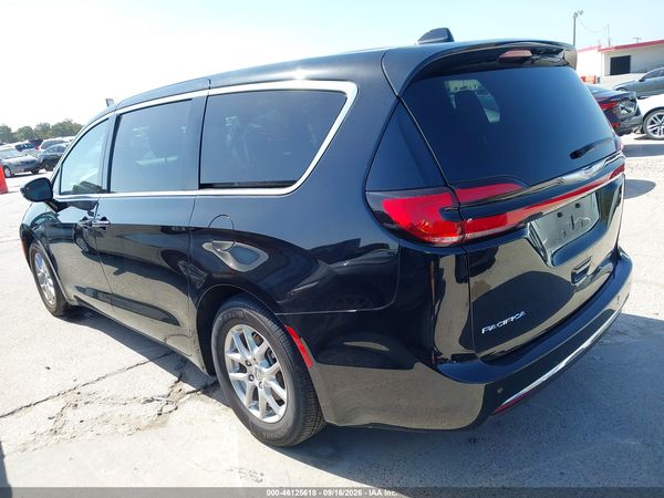 2025 CHRYSLER PACIFICA SELECT — I117