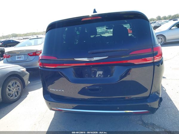 2025 CHRYSLER PACIFICA SELECT — I119