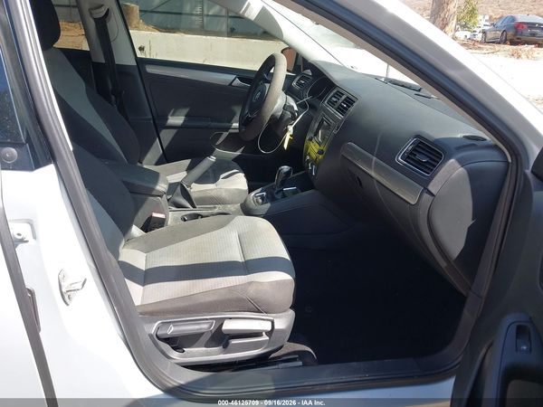 2017 VOLKSWAGEN JETTA 1.4T S — I5