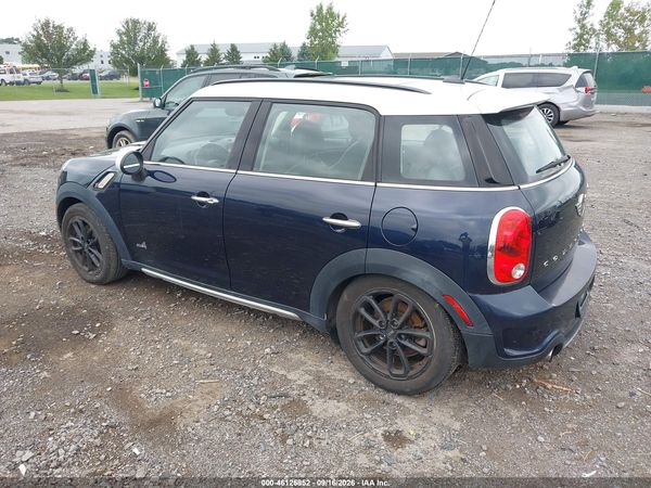 2015 MINI COUNTRYMAN COOPER S — I3