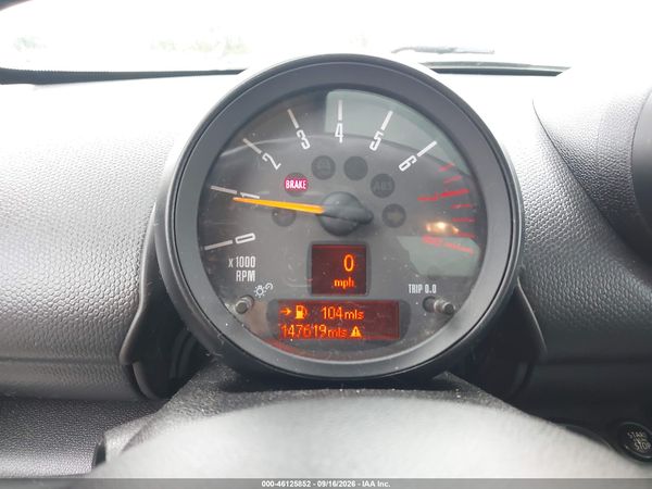 2015 MINI COUNTRYMAN COOPER S — I7