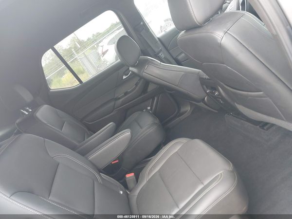 2023 CHEVROLET TRAVERSE FWD LT LEATHER — I8