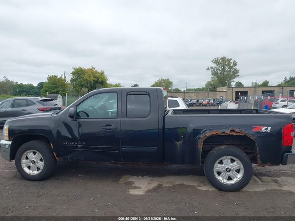 2012 CHEVROLET SILVERADO 1500 LT — I117