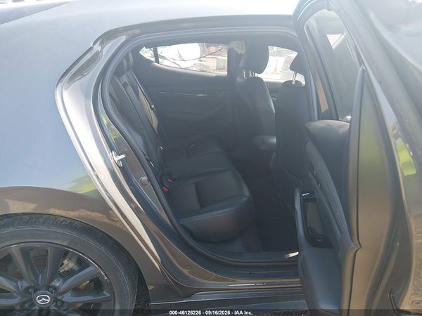2021 MAZDA MAZDA3 PREMIUM — I8