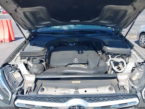 2020 MERCEDES-BENZ GLC 300 GLC300 — I10