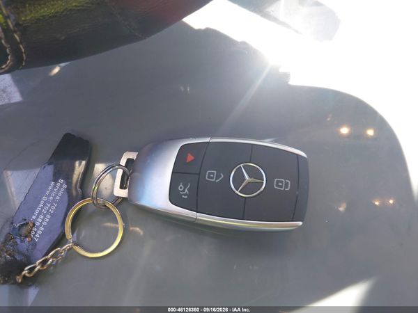 2020 MERCEDES-BENZ GLC 300 GLC300 — I11