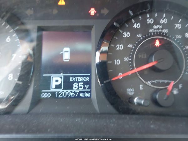 2017 TOYOTA SIENNA LE 8 PASSENGER — I118