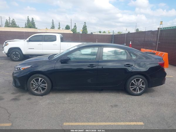 2023 KIA FORTE LXS — I117