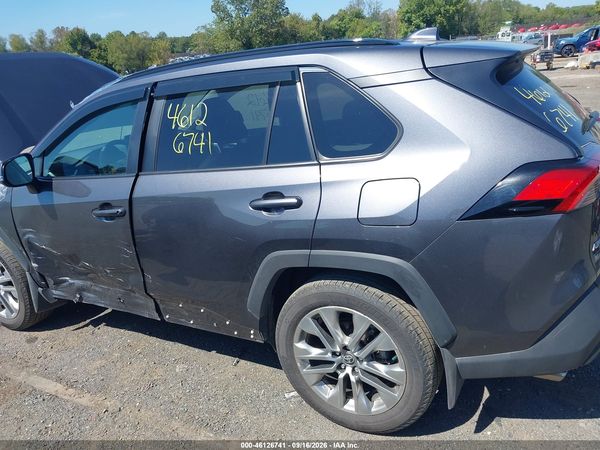 2025 TOYOTA RAV4 XLE PREMIUM — I152
