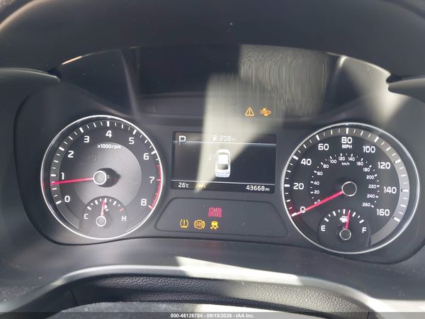 2023 KIA FORTE LXS — I7
