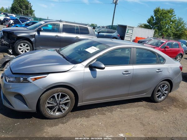 2023 KIA FORTE LXS — I117