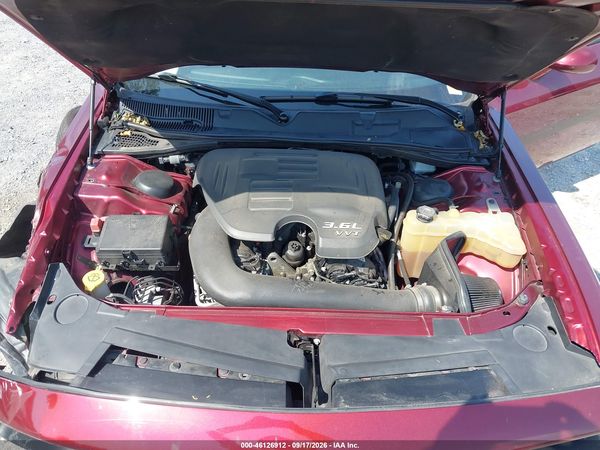2018 DODGE CHALLENGER SXT PLUS — I10