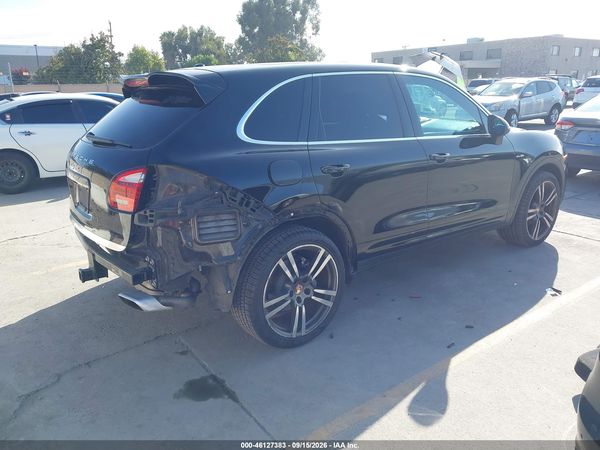 2014 PORSCHE CAYENNE DIESEL — I4