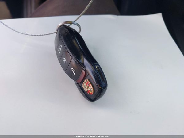 2014 PORSCHE CAYENNE DIESEL — I11