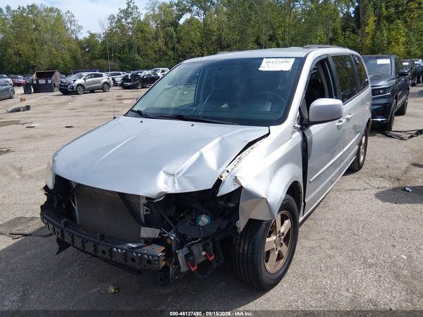 2012 DODGE GRAND CARAVAN — I2