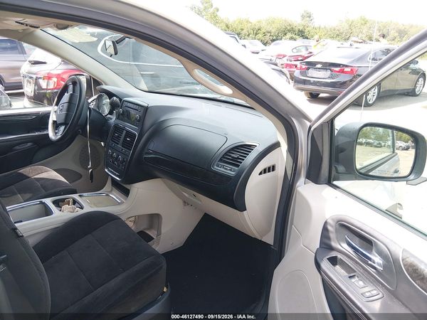 2012 DODGE GRAND CARAVAN SXT — I5
