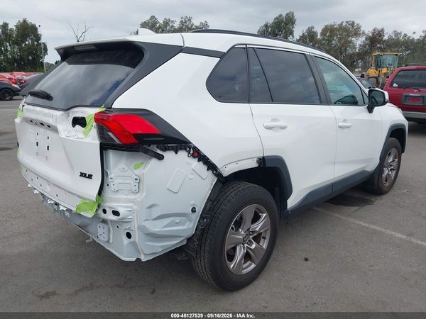 2023 TOYOTA RAV4 XLE — I4