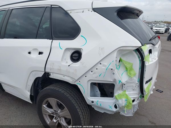 2023 TOYOTA RAV4 XLE — I6