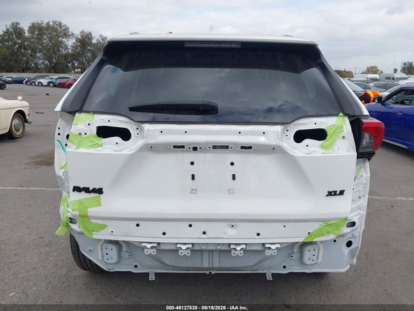 2023 TOYOTA RAV4 XLE — I119