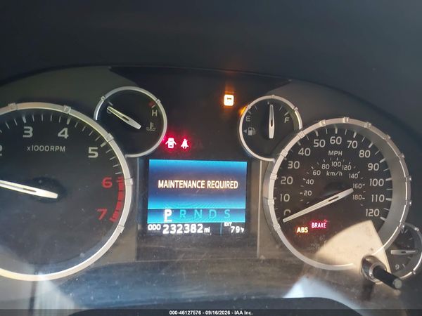 2016 TOYOTA TUNDRA SR5 4.6L V8 — I7