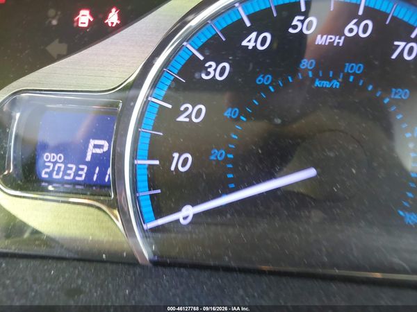 2013 TOYOTA SIENNA XLE V6 8 PASSENGER — I118