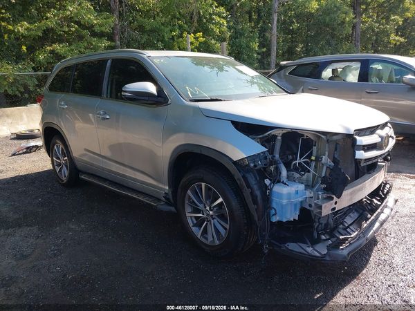 2018 TOYOTA HIGHLANDER XLE — I1