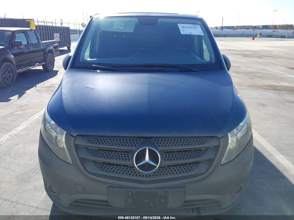 2016 MERCEDES-BENZ METRIS