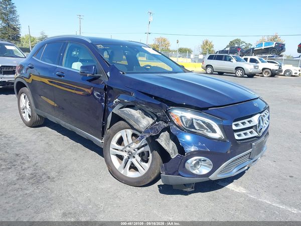2018 MERCEDES-BENZ GLA GLA 250 — I1