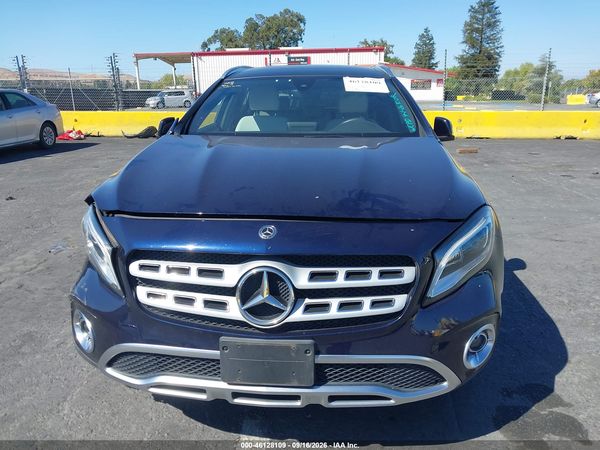 2018 MERCEDES-BENZ GLA GLA 250 — I115