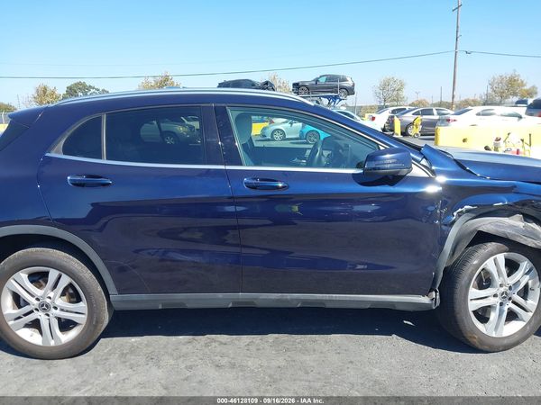 2018 MERCEDES-BENZ GLA GLA 250 — I116