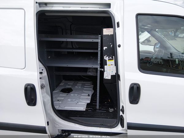 2020 RAM PROMASTER CITY TRADESMAN SLT — I8