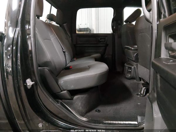 2021 RAM 2500 Tradesman — I8