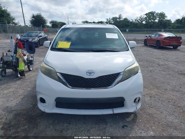 2012 TOYOTA SIENNA SE 8 PASSENGER — I115