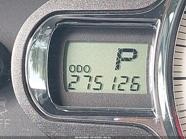 2012 TOYOTA SIENNA SE 8 PASSENGER — I118