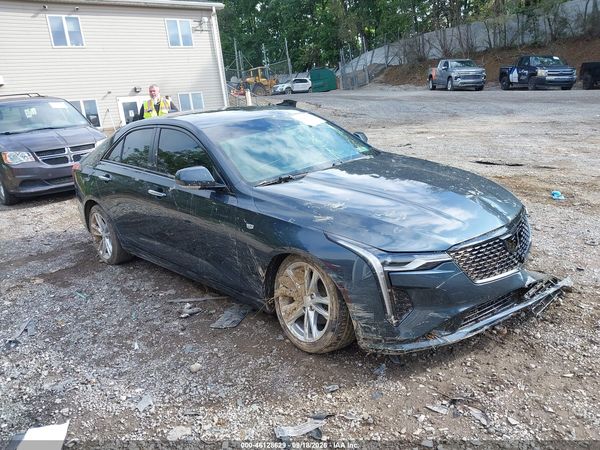 2022 CADILLAC CT4 LUXURY — I1