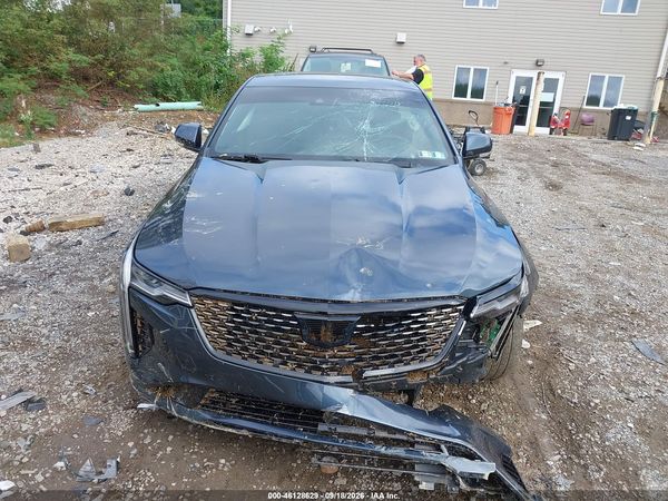 2022 CADILLAC CT4 LUXURY — I6