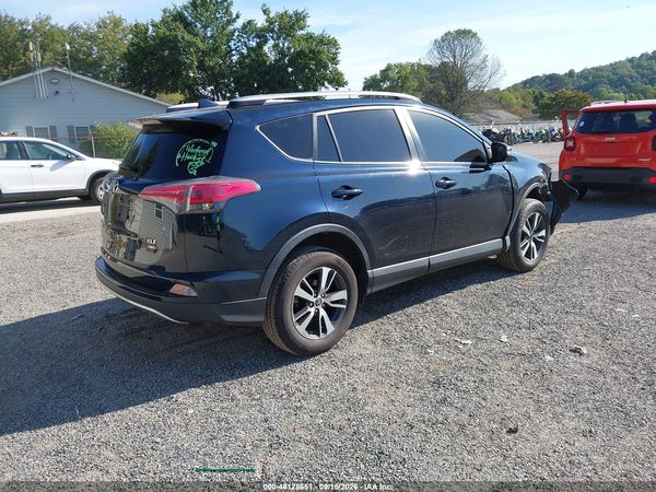 2018 TOYOTA RAV4 XLE — I4