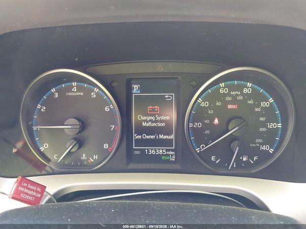 2018 TOYOTA RAV4 XLE — I7