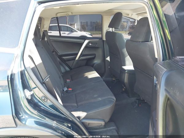 2018 TOYOTA RAV4 XLE — I8