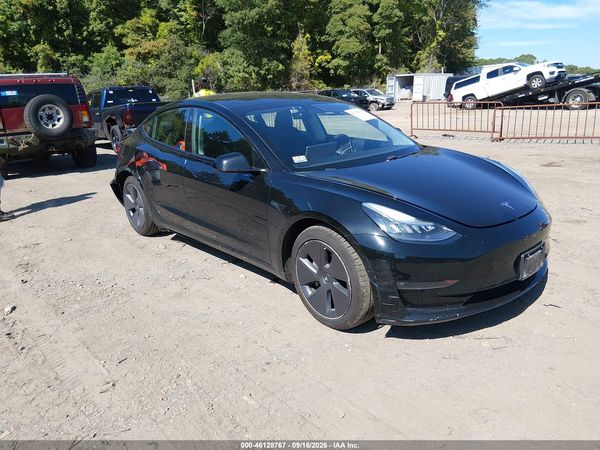 2021 TESLA MODEL 3 — I1