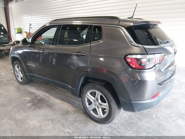 2024 JEEP COMPASS LATITUDE 4X4 — I3