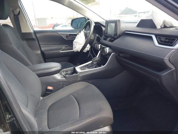 2021 TOYOTA RAV4 LE — I5