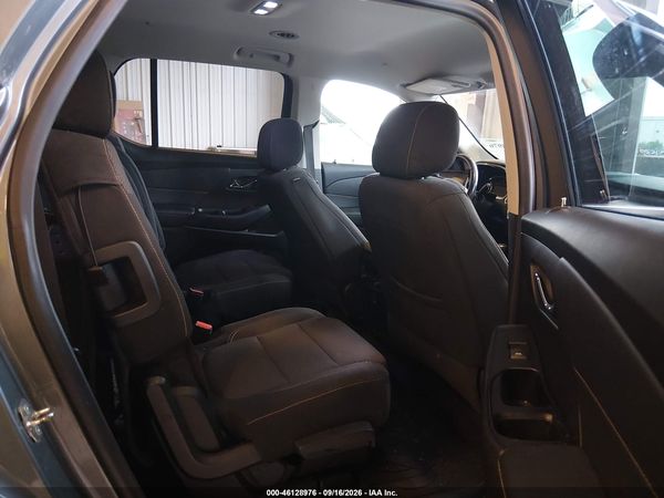 2019 CHEVROLET TRAVERSE 1LT — I8